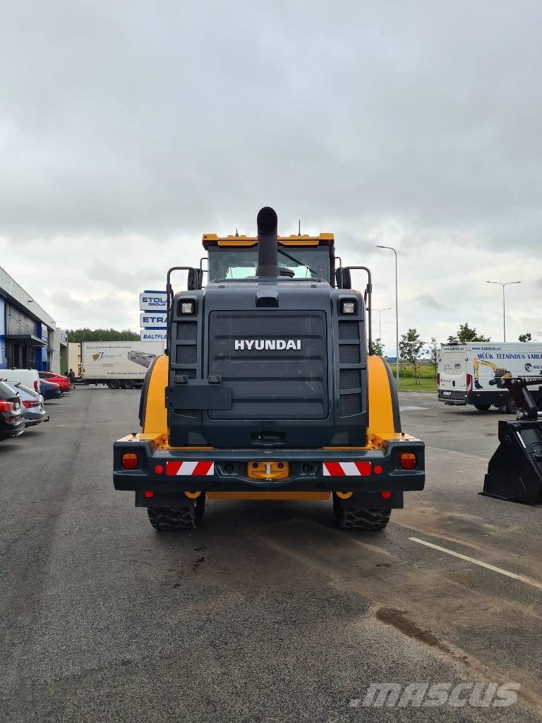 Hyundai HL955 A Cargadoras sobre ruedas