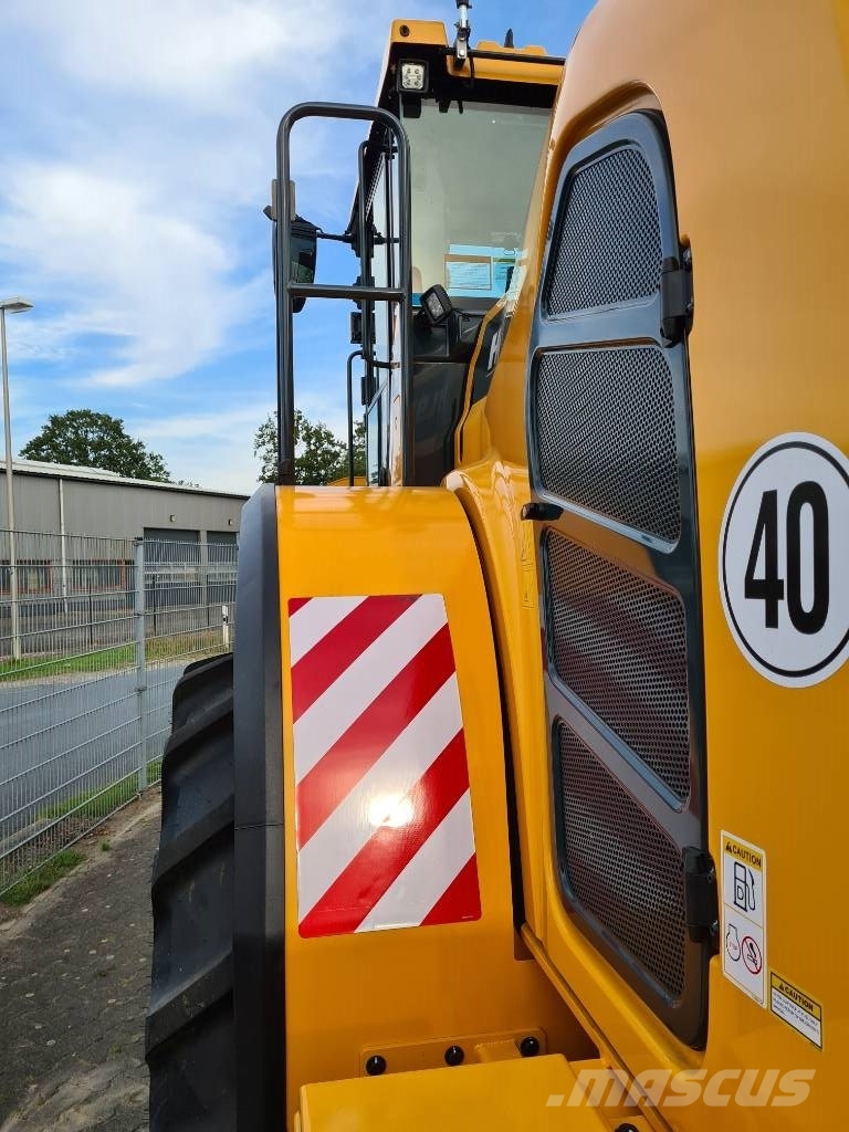 Hyundai HL955 A Cargadoras sobre ruedas