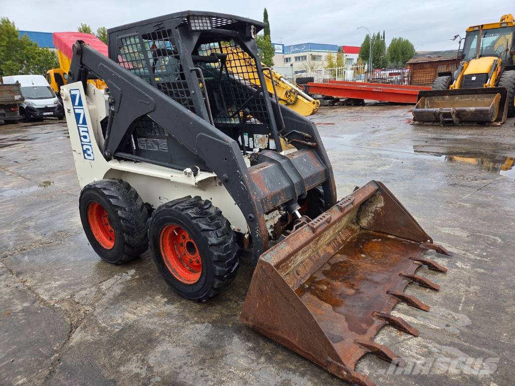 Bobcat 7753 Мини товарачи

