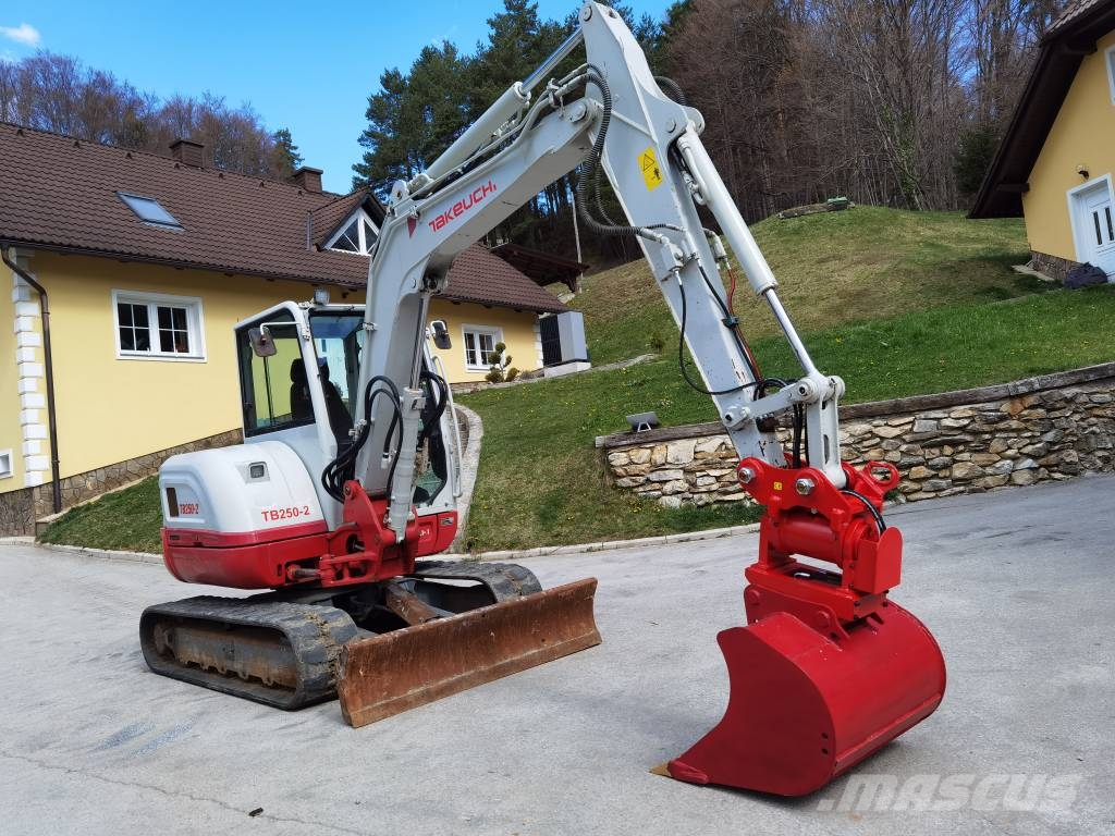 Takeuchi TB 250 Mini excavators < 7t (Mini diggers)