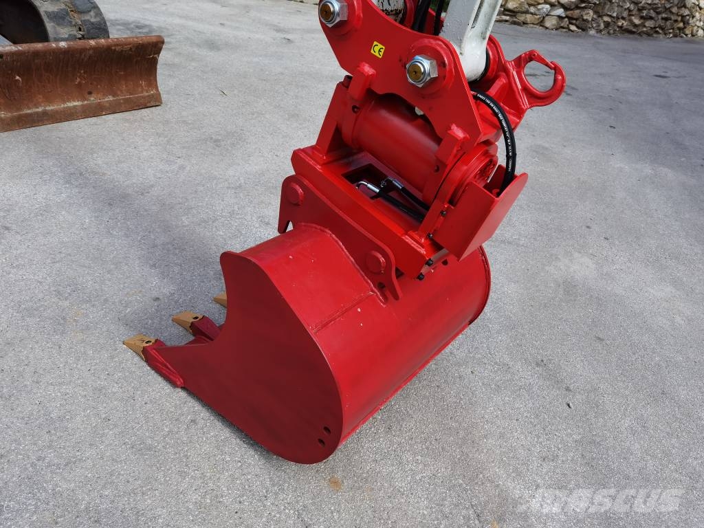 Takeuchi TB 250 Mini excavators < 7t (Mini diggers)
