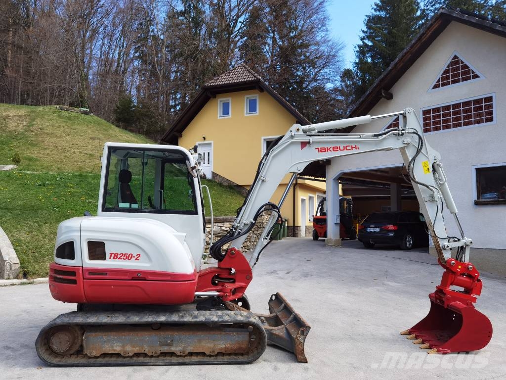 Takeuchi TB 250 Mini excavators < 7t (Mini diggers)