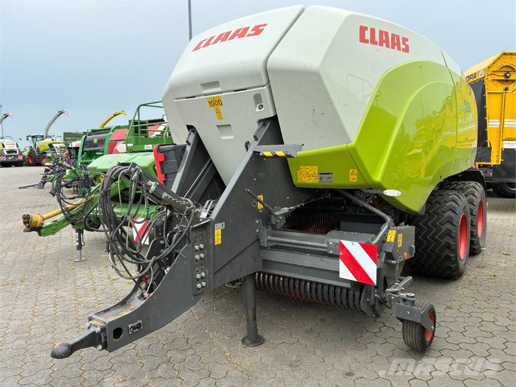 CLAAS Quadrant 5200 FC Tandem 각형 곤포기