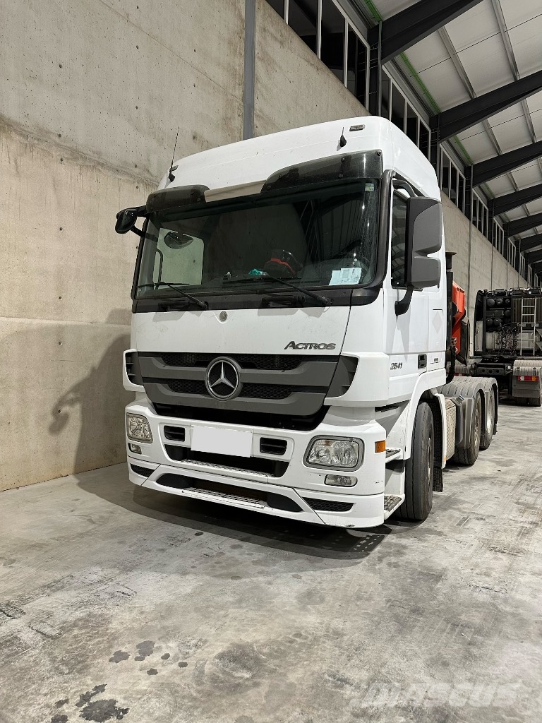 Cabeza tractora Mercedes-Benz 2541 LS ACTROS con g Traktorske jedinice