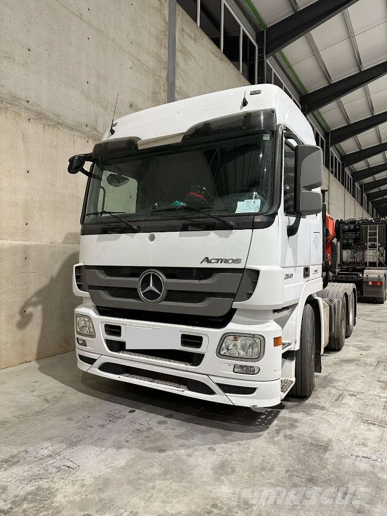 Cabeza tractora Mercedes-Benz 2541 LS ACTROS con g Traktorske jedinice
