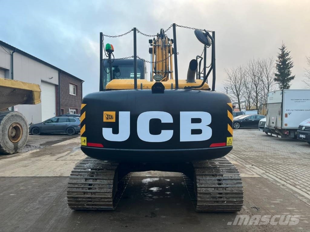 JCB JS 130 LC 履带挖掘机