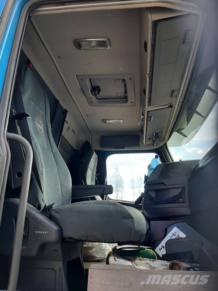 Volvo FH 13 Camiones con chasís y cabina