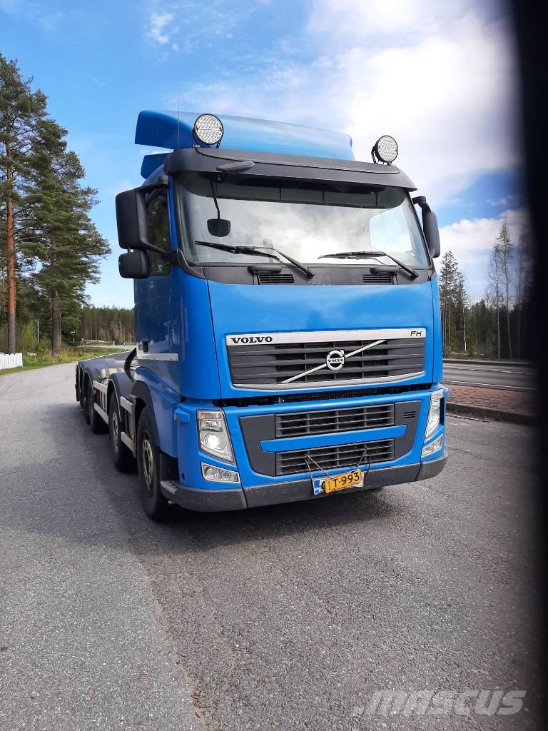 Volvo FH 13 Camiones con chasís y cabina