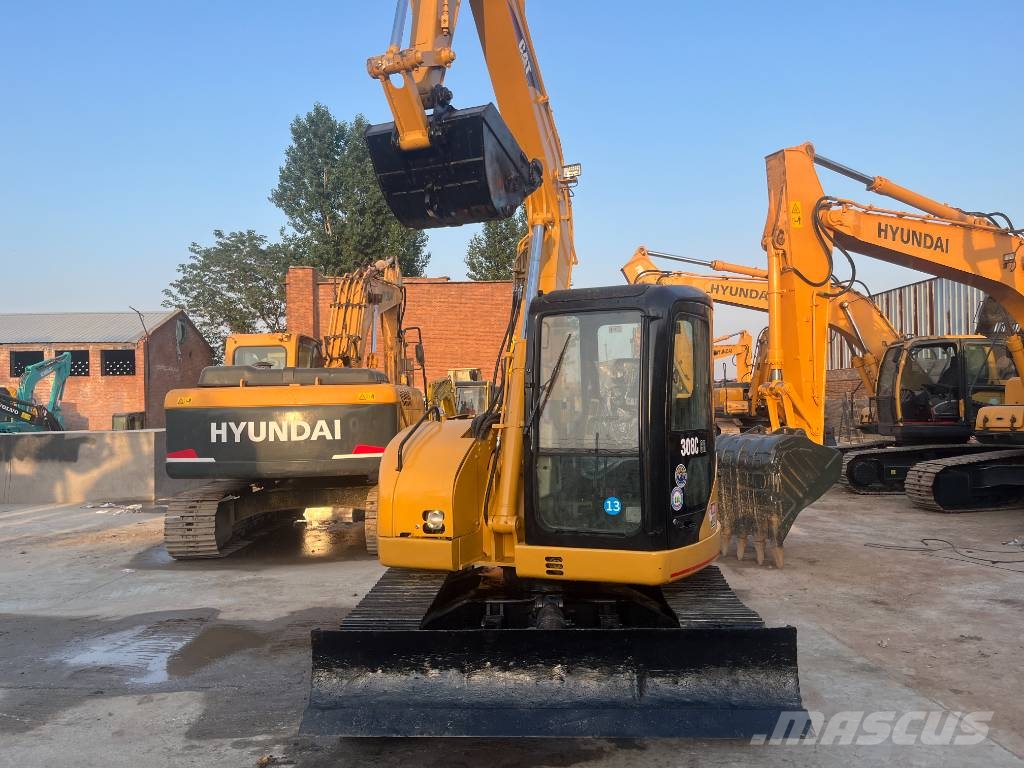 CAT 308 C CR Vidutinės galios ekskavatoriai 7-12 t