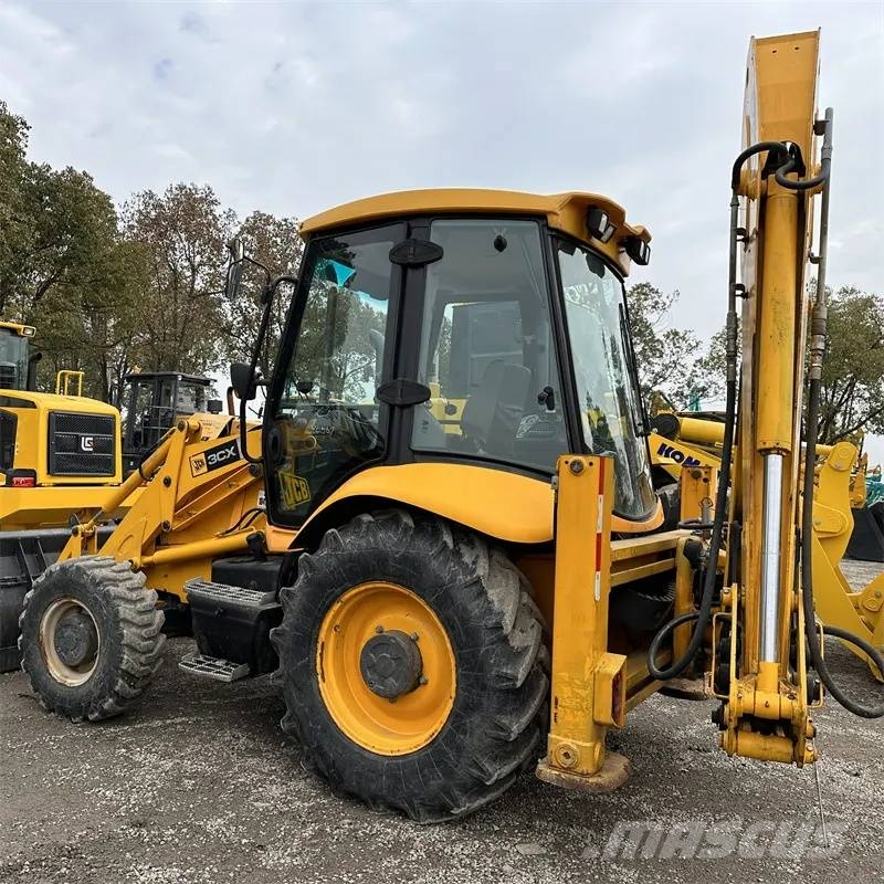 JCB 3 CX 輪胎式裝載機