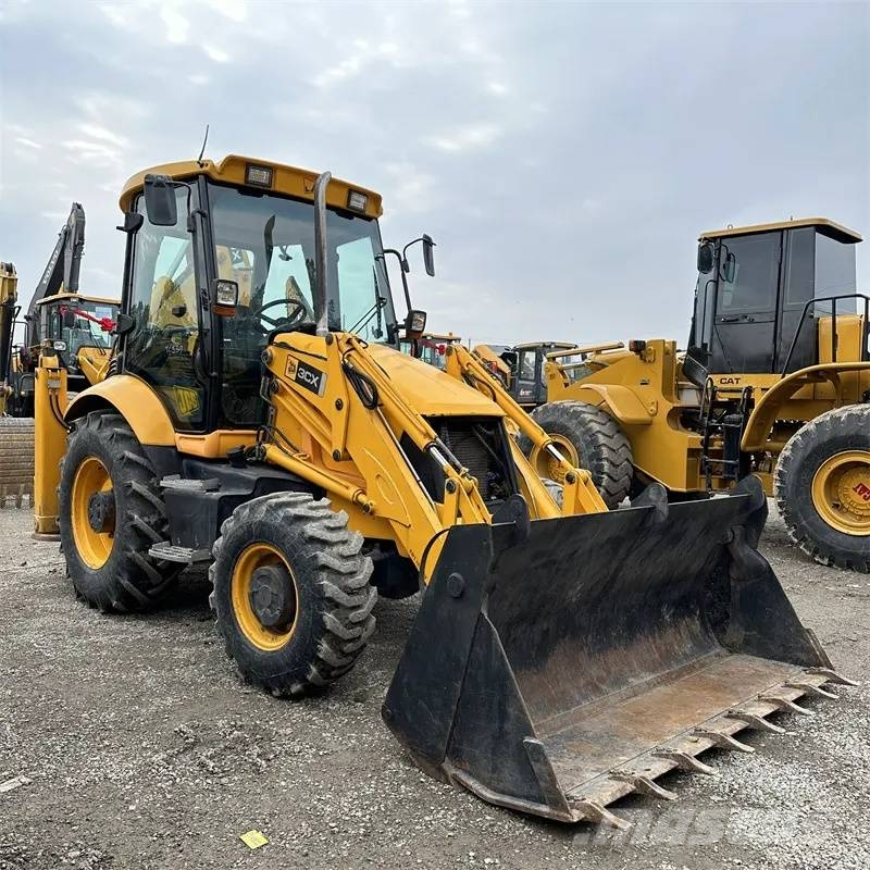 JCB 3 CX 輪胎式裝載機
