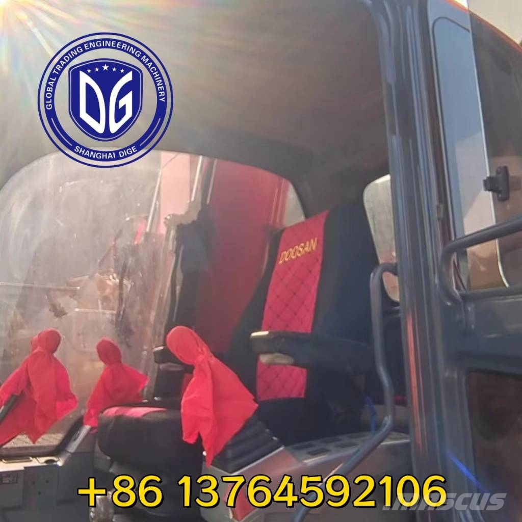 Doosan DX140LC-9C حفارات زحافة
