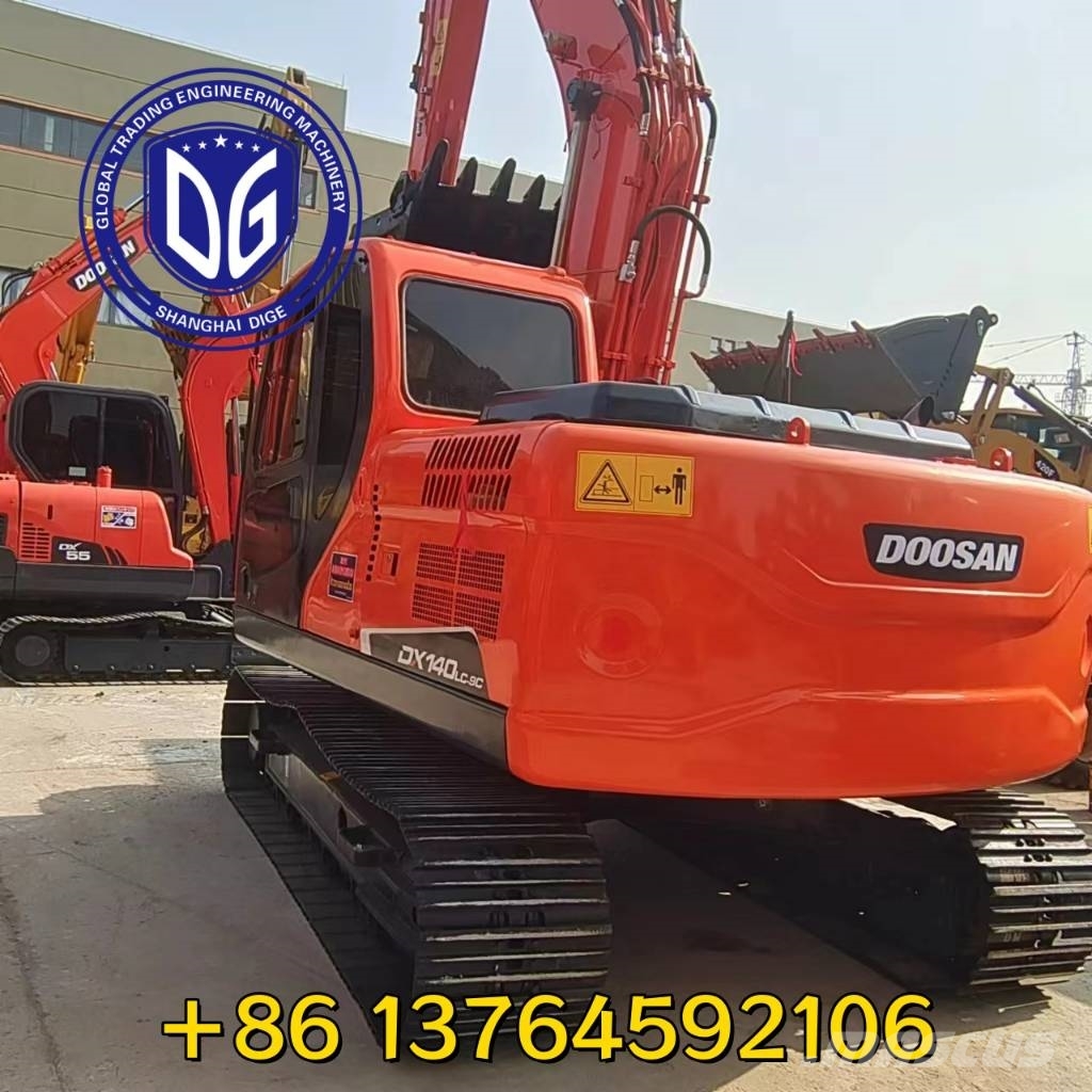 Doosan DX140LC-9C حفارات زحافة