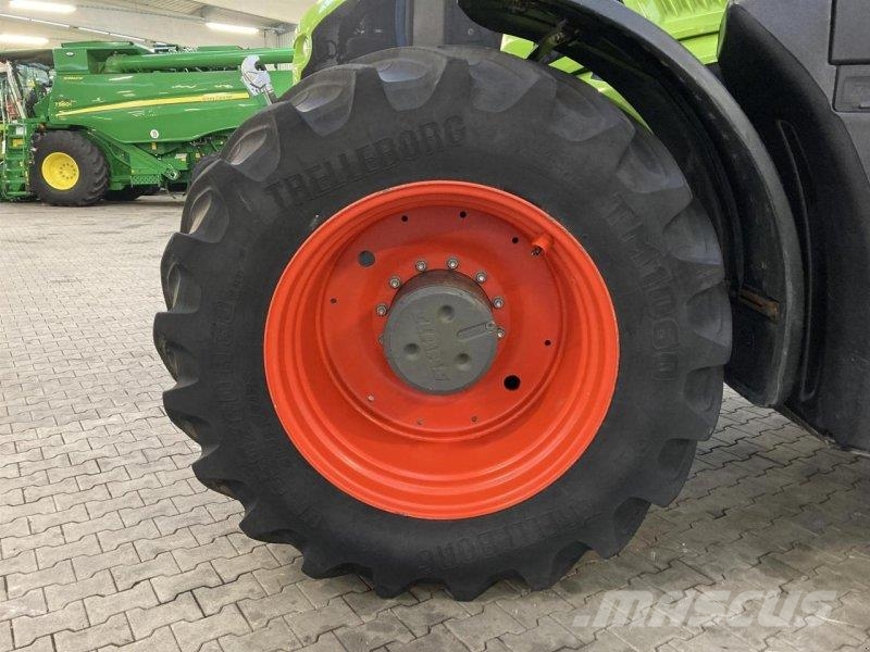 CLAAS Axion 950 트랙터