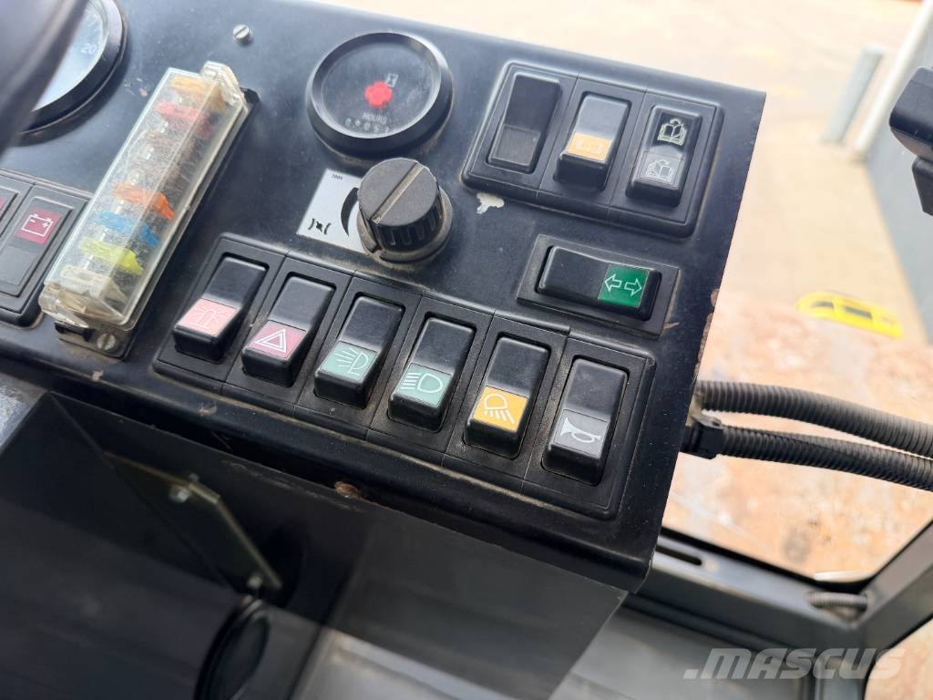 Ammann ASC130D Enojni valjarji