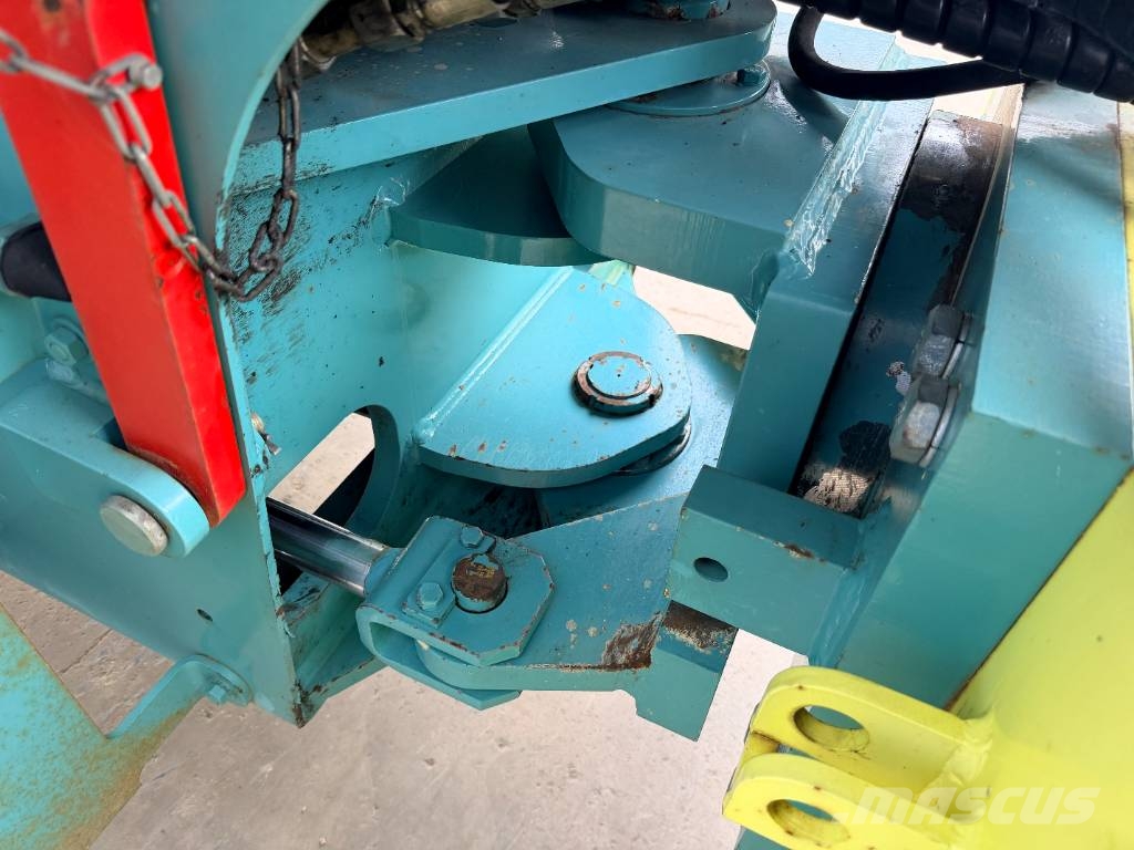 Ammann ASC130D Enojni valjarji