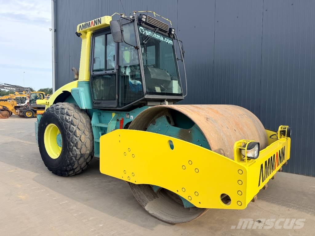 Ammann ASC130D Enojni valjarji