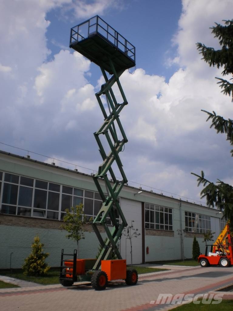 JLG 40RTS V-1562 FOR EXPORT ONLY EO Vertikálne stĺpové výťahy
