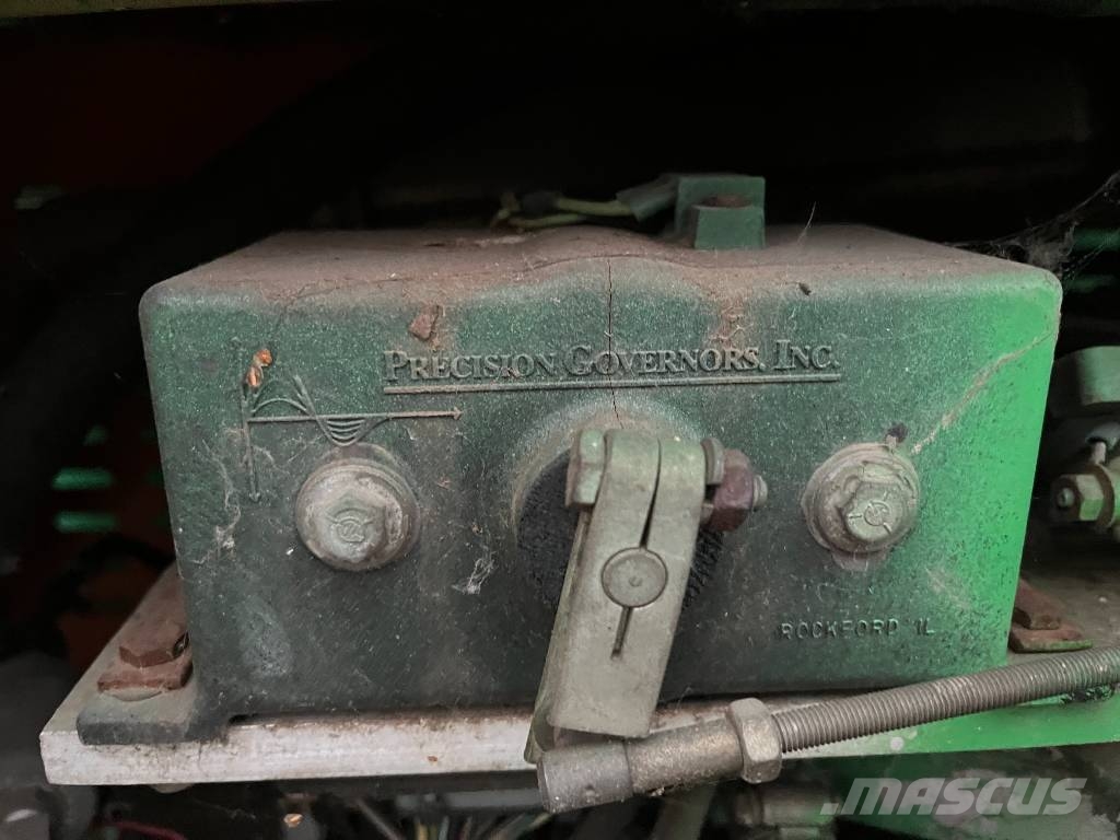 JLG 40RTS V-1562 FOR EXPORT ONLY EO Vertikálne stĺpové výťahy