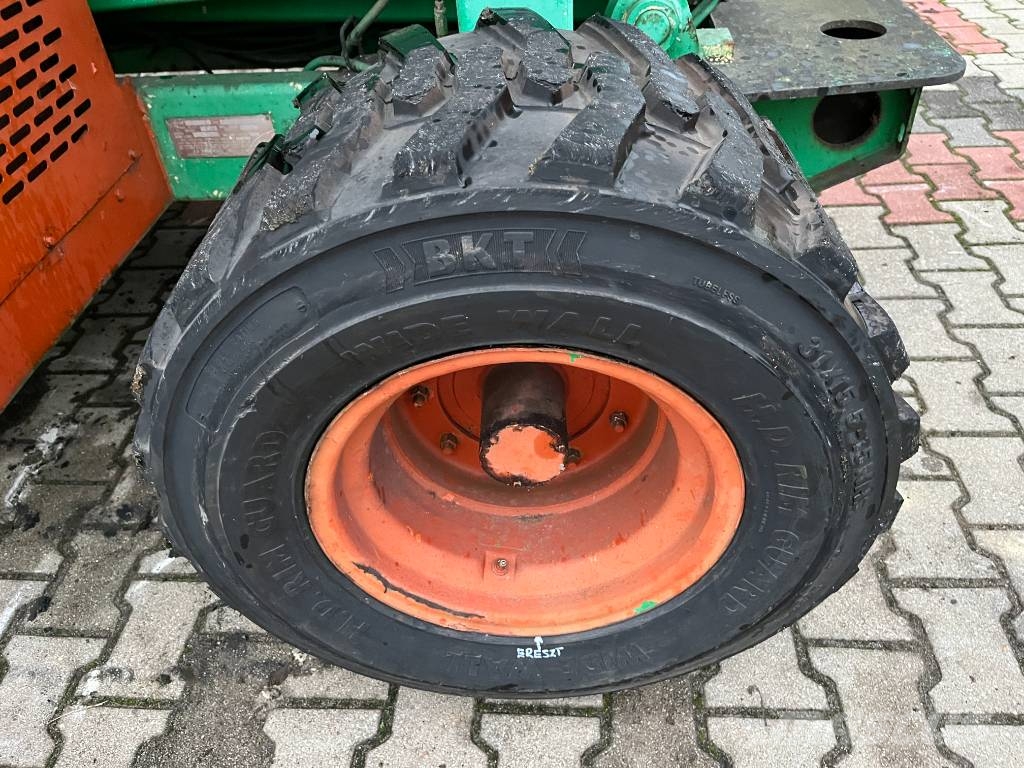 JLG 40RTS V-1562 FOR EXPORT ONLY EO Vertikálne stĺpové výťahy
