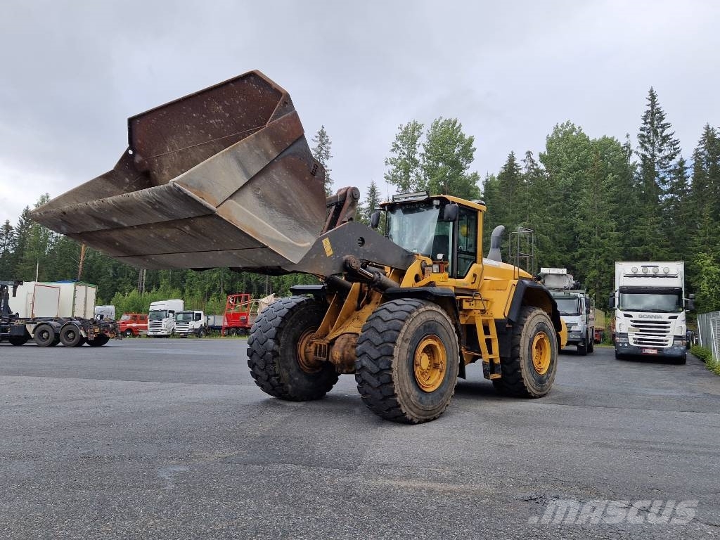 Volvo L 220 G 轮式装载机