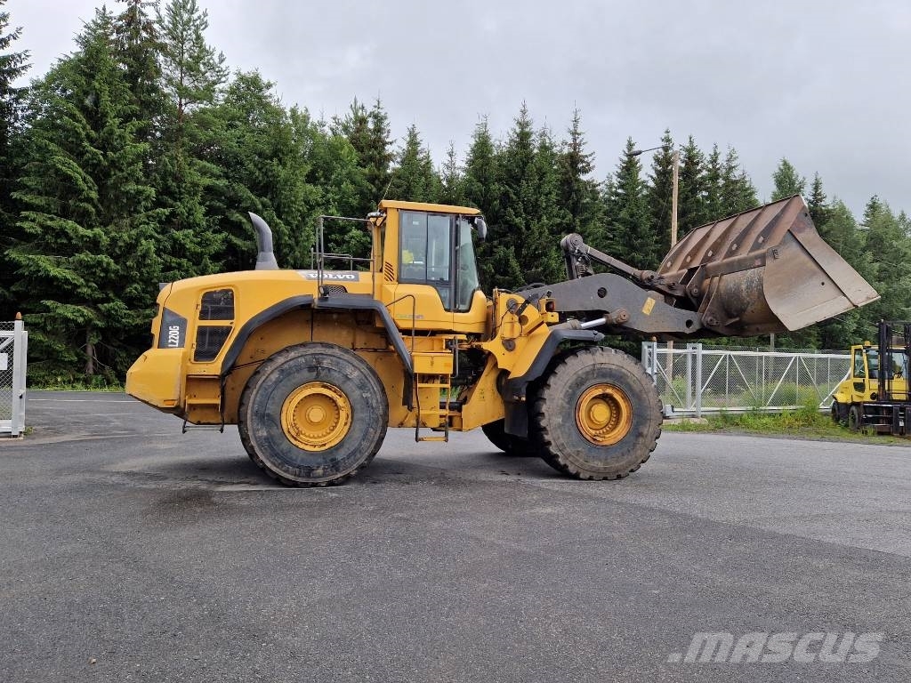 Volvo L 220 G 轮式装载机