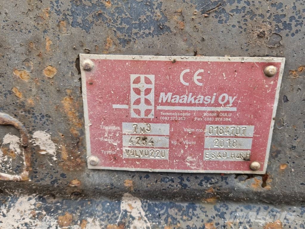 Volvo L 220 G 轮式装载机