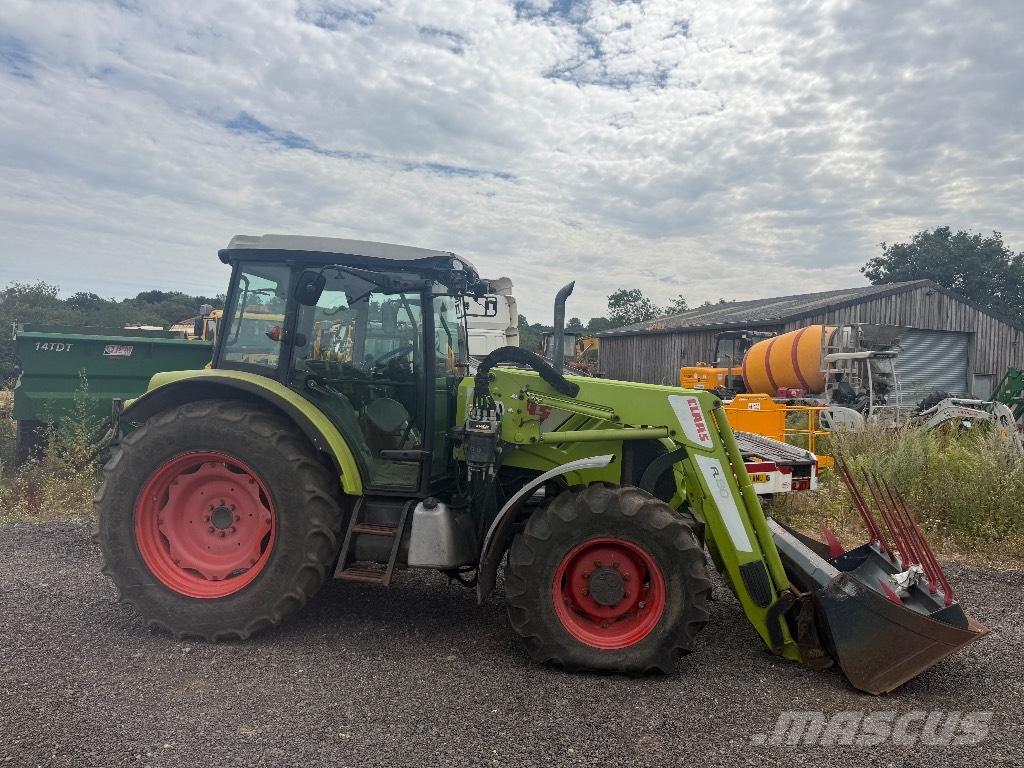 CLAAS Axos 340 Трактори