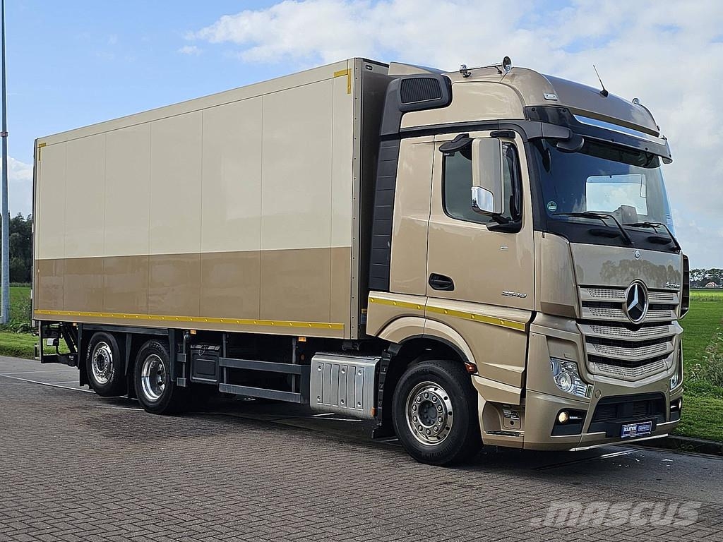Mercedes-Benz ACTROS 2548 6X2 STEER 2T LIFT Bakwagens met gesloten opbouw