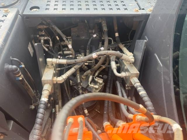 Doosan DX 140 LC-7 Crawler excavators