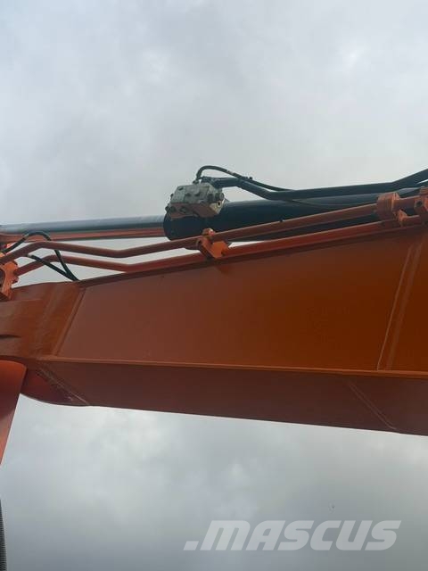 Doosan DX 140 LC-7 Crawler excavators