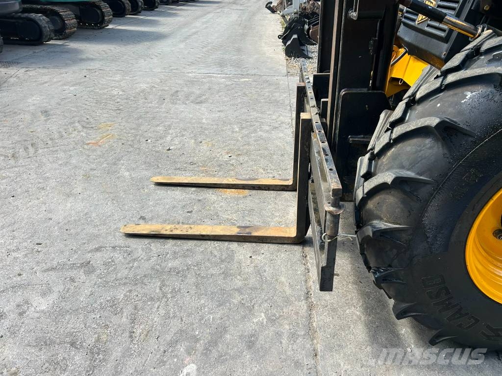 JCB 926-4 험지용 트럭