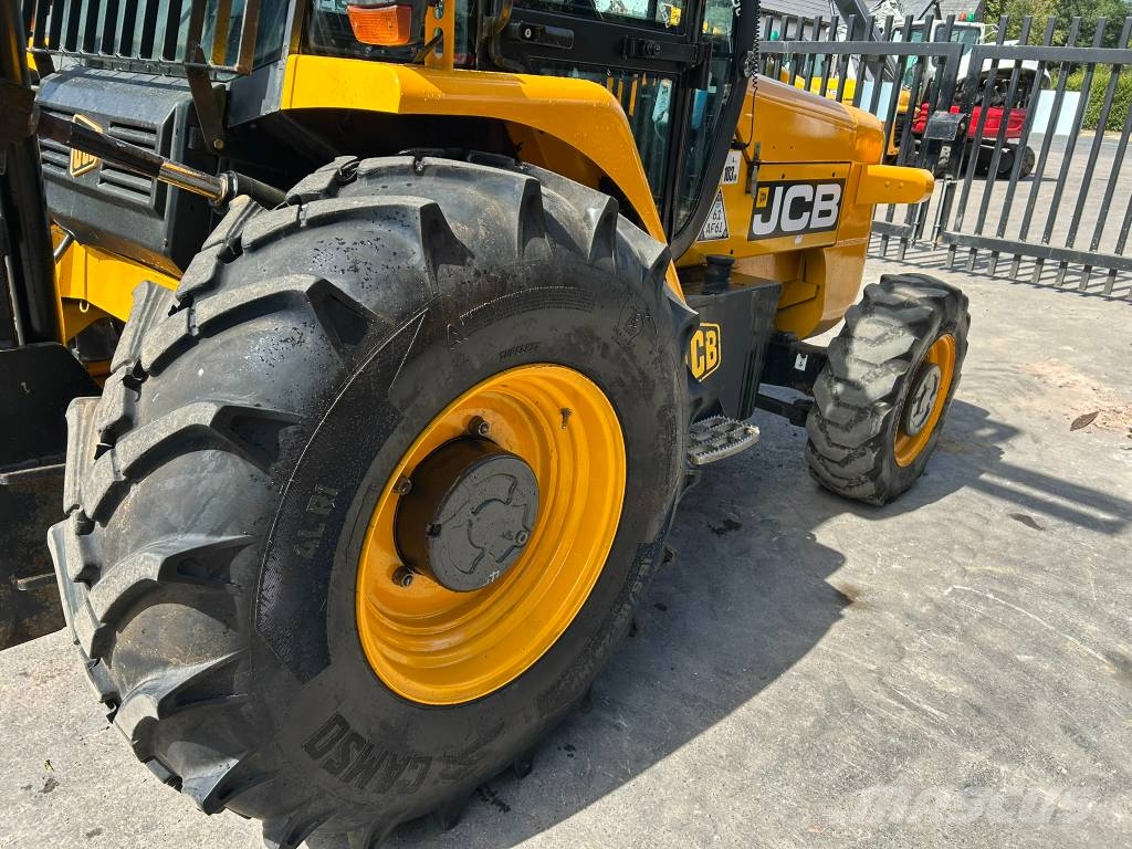 JCB 926-4 험지용 트럭