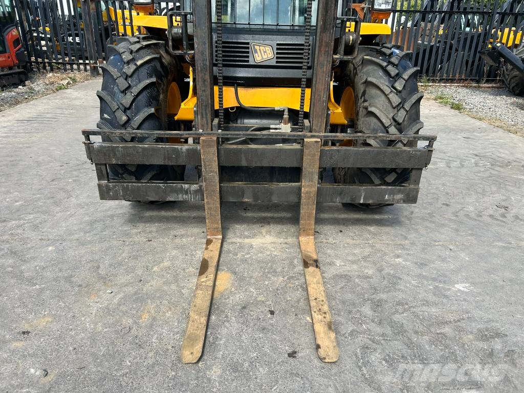 JCB 926-4 험지용 트럭