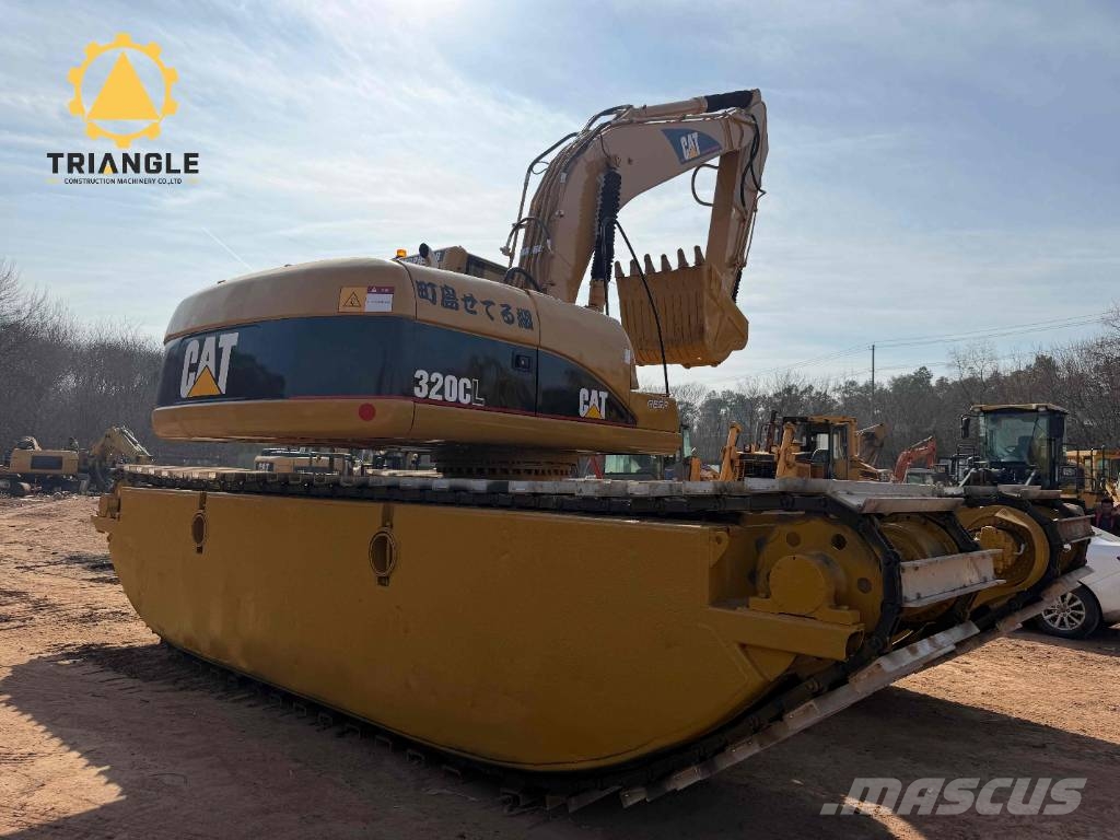 CAT 320 C Kétéltű markolók