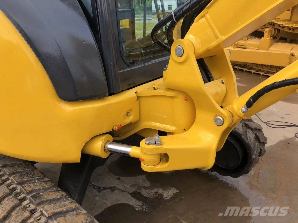 Komatsu PC 35 MR Minikoparki