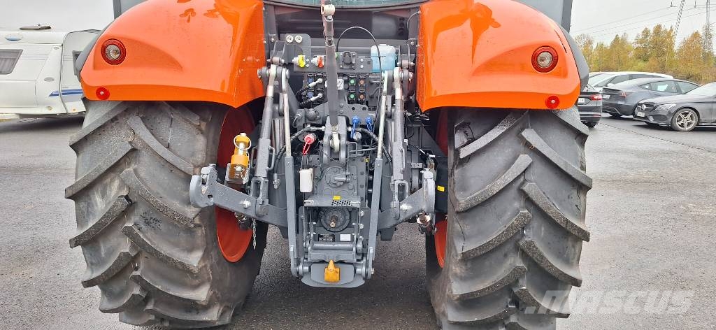 Kubota M 7-173 Premium KVT Tracteur