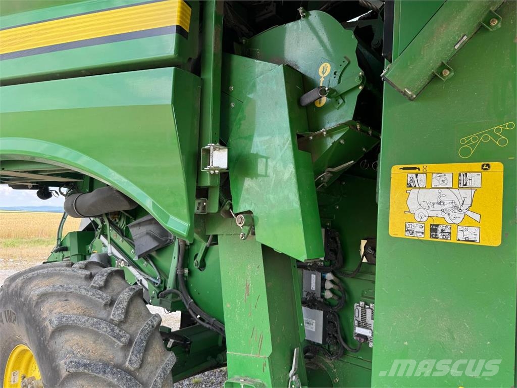 John Deere S690i 4WD Mietitrebbiatrici