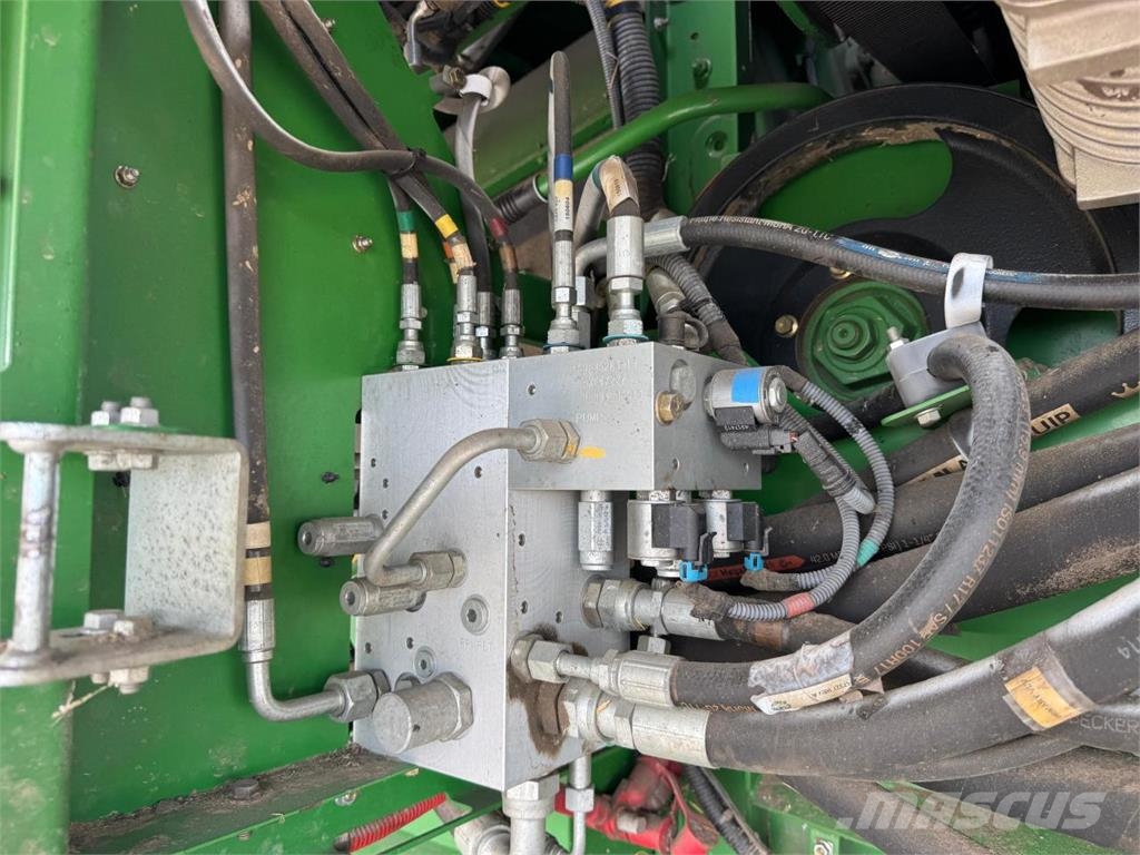 John Deere S690i 4WD Mietitrebbiatrici