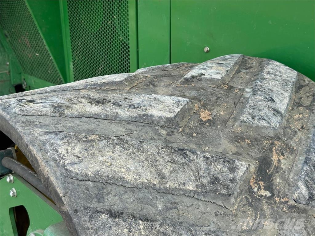 John Deere S690i 4WD Mietitrebbiatrici