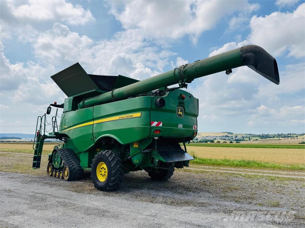 John Deere S690i 4WD Mietitrebbiatrici