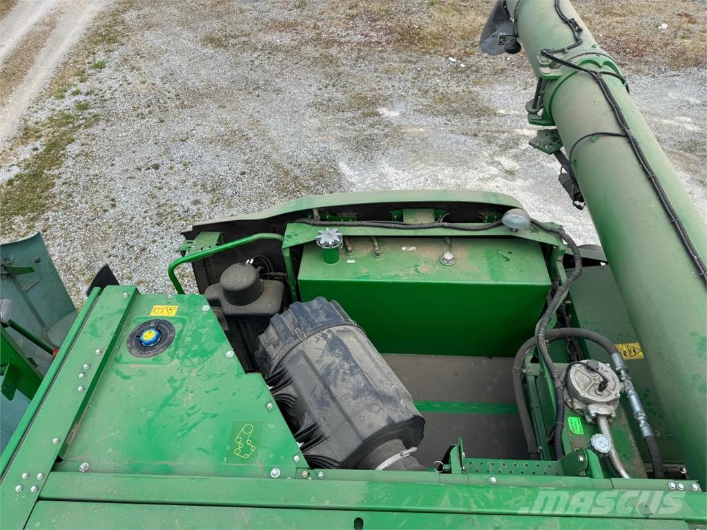 John Deere S690i 4WD Mietitrebbiatrici