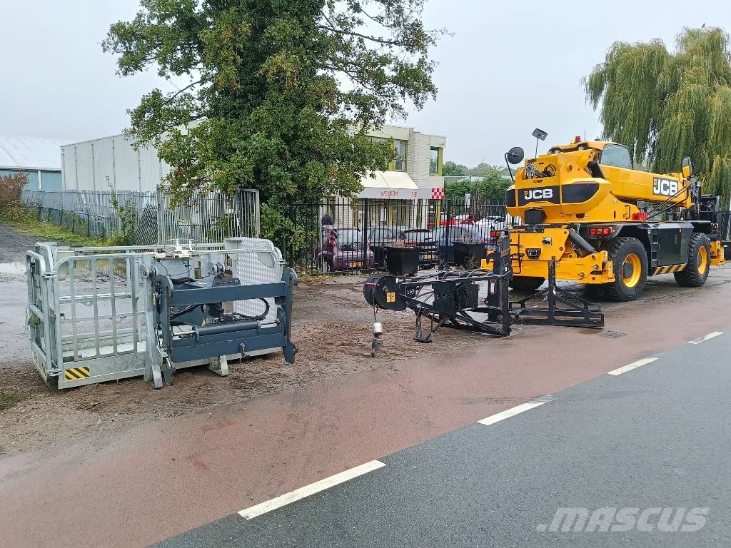 JCB 5.5-21 21 m 5,5 T roterende verreiker telehandler Teleskopski viljuškari