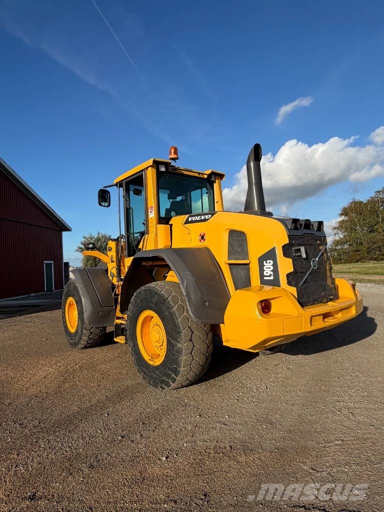 Volvo L 90 G Pyöräkuormaajat