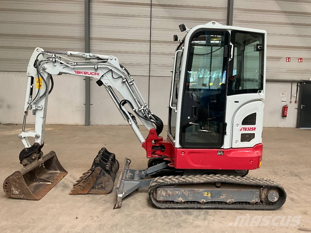 Takeuchi TB 325 R Mini ekskavatori < 7 t