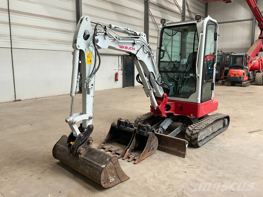 Takeuchi TB 325 R Mini ekskavatori < 7 t