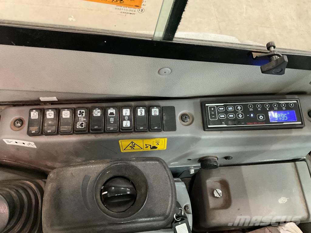 Takeuchi TB 325 R Mini ekskavatori < 7 t