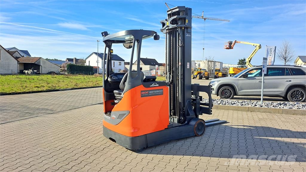 Linde R20 Batterie aus 2022 Reach truck