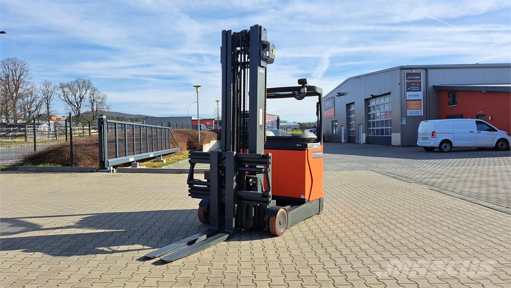 Linde R20 Batterie aus 2022 Reach truck