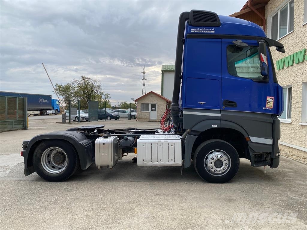 Mercedes-Benz Arocs VIN 315 Traktorske jedinice